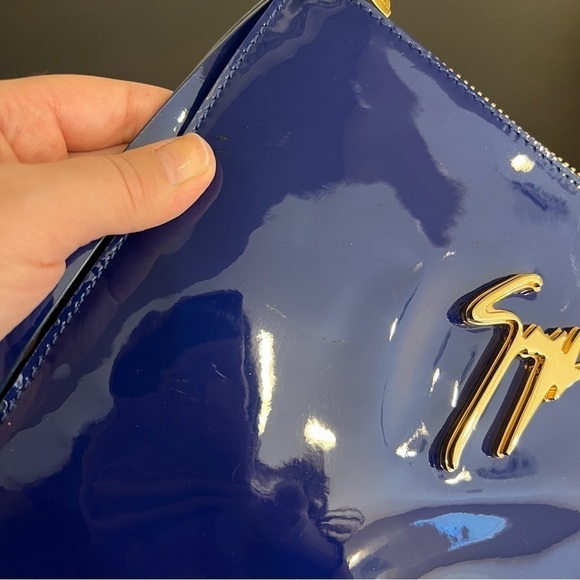 Giuseppe Zanotti patent leather Clutch wristlet, indigo blue, gold tone hardware - Picture 15 of 15